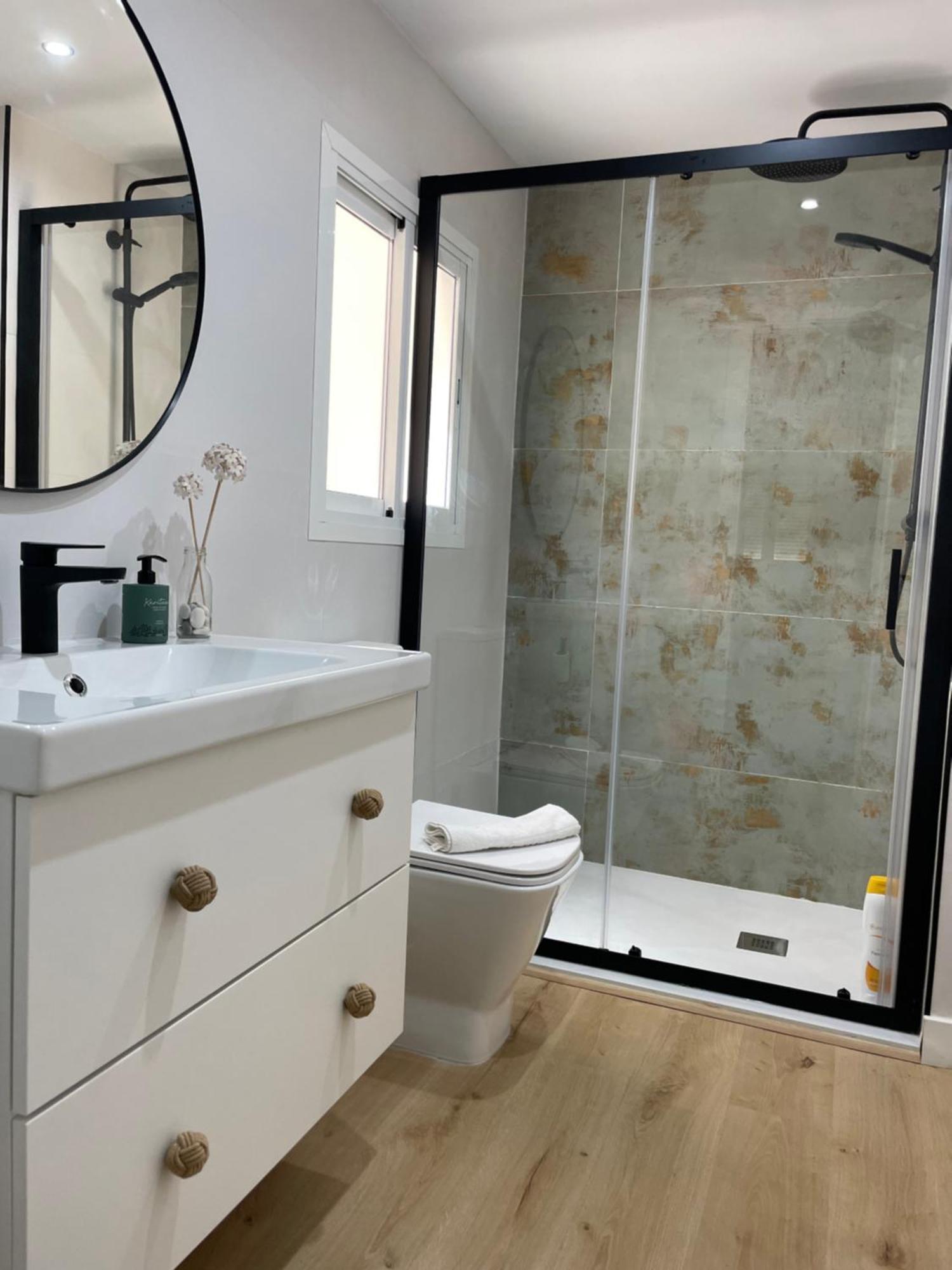 Exclusivo Apartamento Cerca De La Playa Málaga Dış mekan fotoğraf